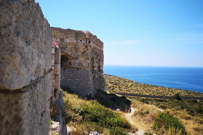 between-towers-and-forts-tour-to-the-hill-of-santelia