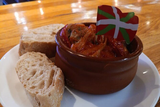 bilbao-food-tour-with-pintxos-drinks-with-a-local