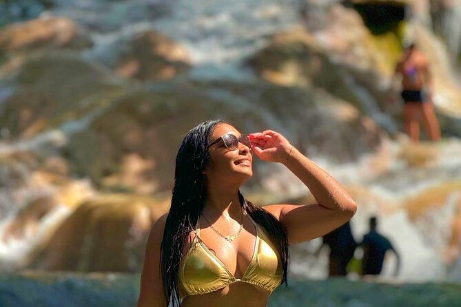 blue-hole-and-dunns-river-falls-tour-ocho-rios