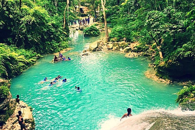 blue-hole-and-horseback-riding-and-shopping