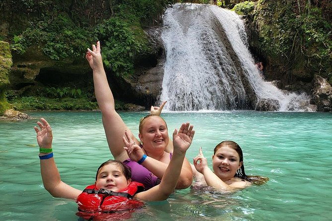blue-hole-ocho-rios-island-gully-falls