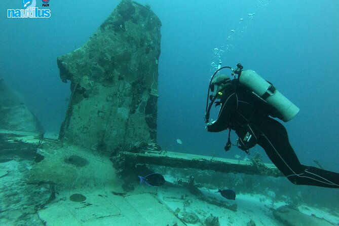 boat-dive-shipwreck-airplanes-reef-2-tanks