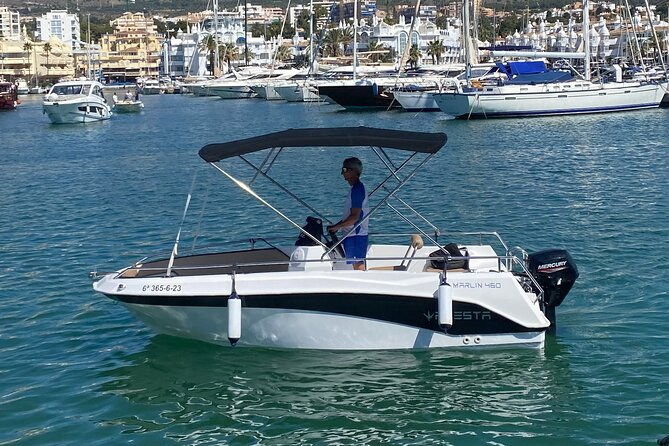 boat-rental-without-a-license-in-benalmadena