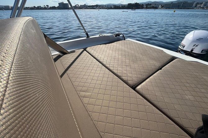 boat-rental-without-license-in-ibiza-and-san-antonio-2