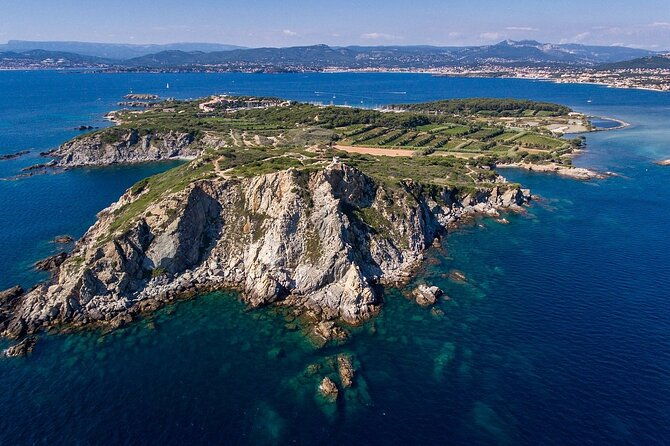 boat-to-paradisiac-island-electric-bike-tour-from-sanary-port