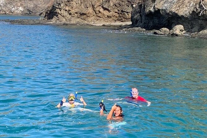 boat-tour-to-the-exotic-caves-with-snorkel-from-playas-del-coco