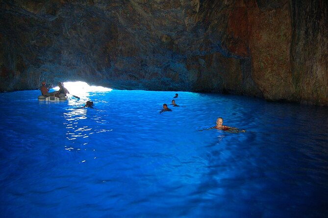 boat-trip-to-the-greek-island-of-meis-kastellorizo