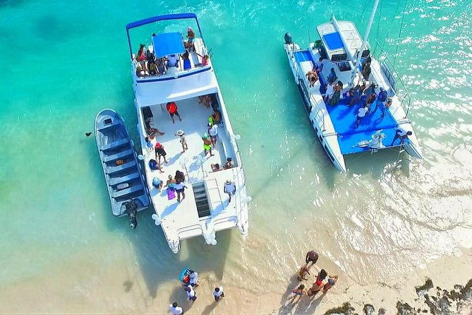 booze-cruise-party-boat-in-punta-cana-half-day