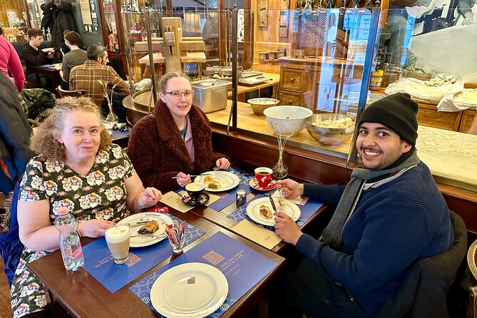 budapest-urban-treats-cake-and-coffee-house-tour