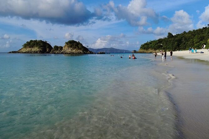 budget-trunk-bay-with-scenic-stops
