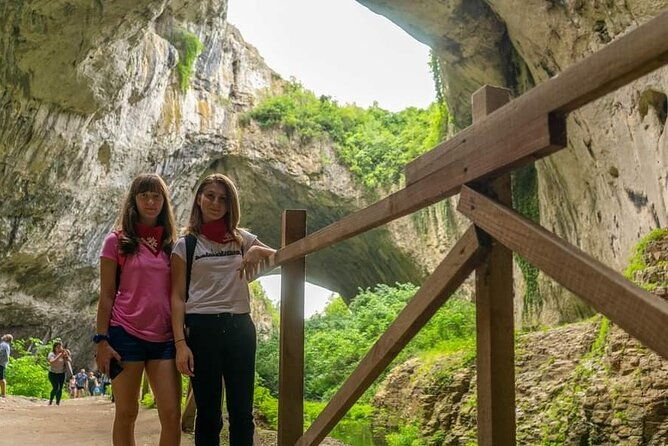 bulgaria-caves-waterfalls-and-hiking-in-the-national-park-2