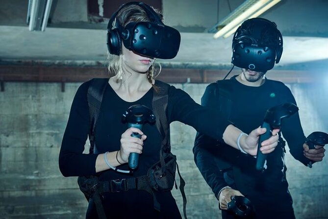 bundle-1-hour-axe-throwing-1-hour-vr-escape-game