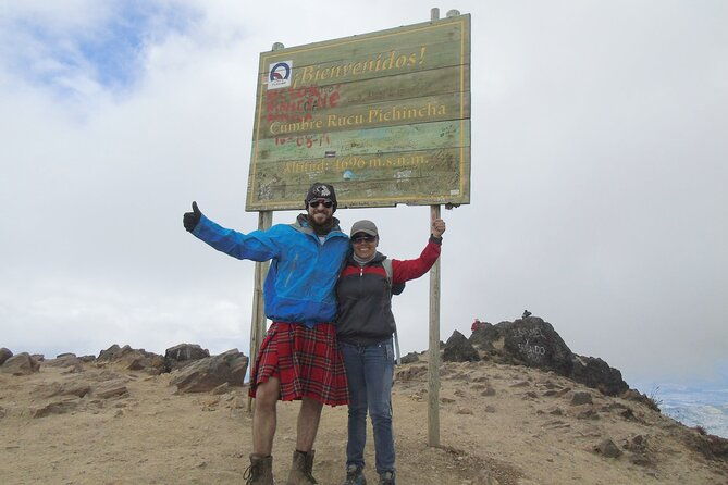 cable-car-quito-trekking-volcano-pichincha-full-day