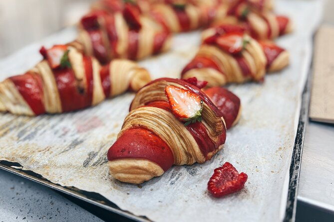 cannes-ooh-la-la-croissant-tasting-food-tour