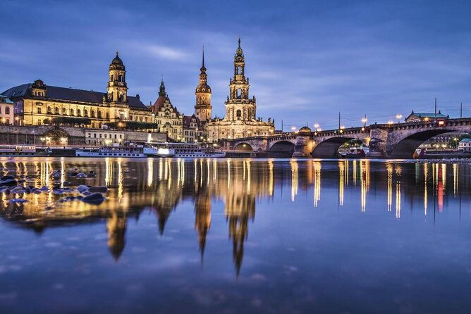 canoeing-on-the-elbe-river-bike-rental-from-decin-to-bad-schandau