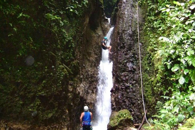 canyoning-discovery-in-dominica