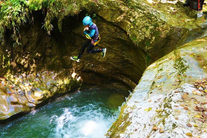 canyoning-grenoble-the-ecouges-canyon-4
