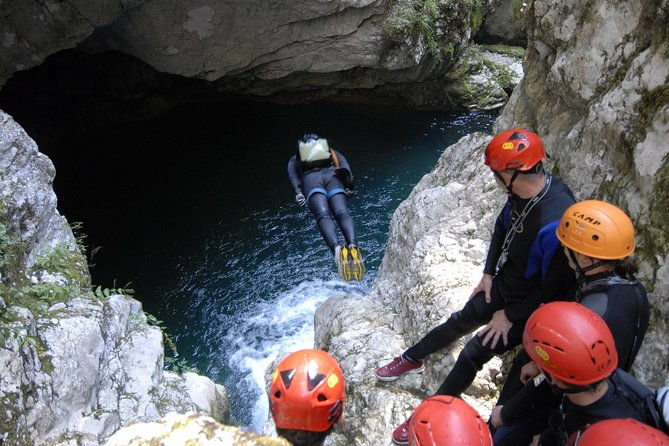 canyoning-in-nevidio-canyon-2