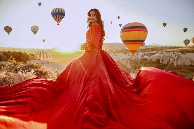 cappadocia-photoshoot-with-flying-dress-instagram-reels