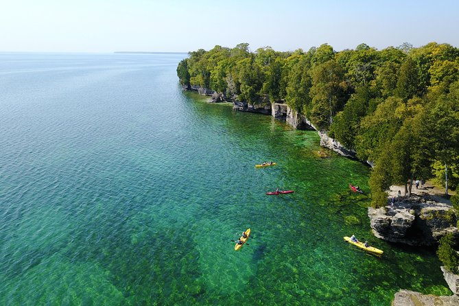 cave-point-kayak-tour