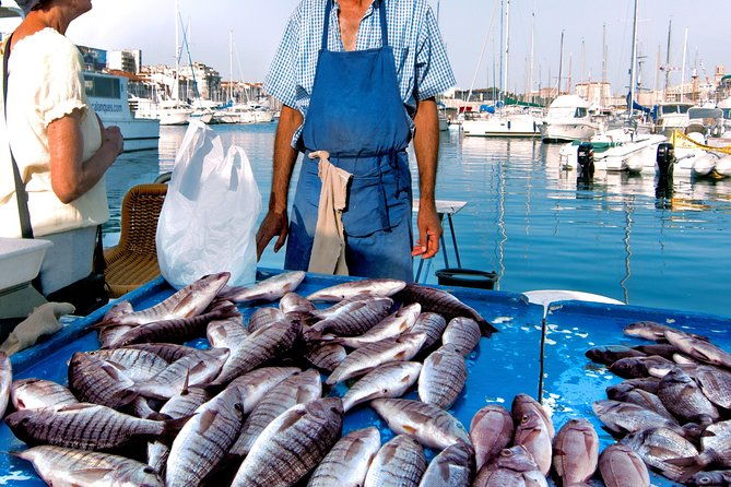 cesarine-market-tour-home-cooking-class-in-bari