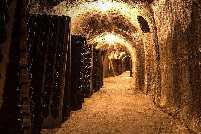 champagne-lamiable-traditional-tour-tasting-2