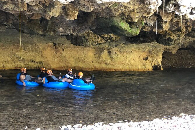 charlies-cave-tubing-tour-for-cruisers-lunch-included