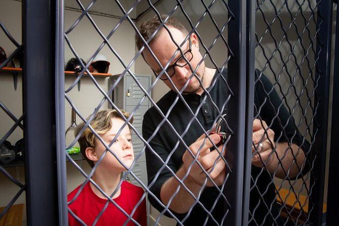 chattanooga-locker-room-lockdown-mascot-rescue-escape-room-admission-ticket