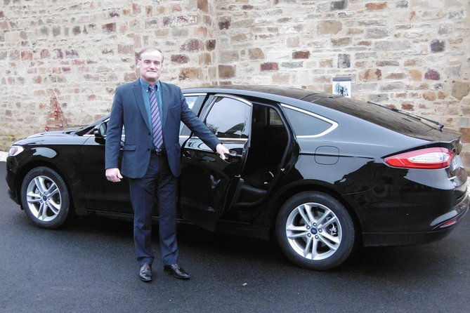 chauffered-driven-car-for-one-or-several-days-rent-minimum-of-8-hours-with-a-maximum-of-25-kms-per-hour-%d0%bf%d1%80%d0%b5%d0%b4%d0%be%d1%81%d1%82%d0%b0%d0%b2%d0%bb%d0%b5%d0%bd%d0%b8%d0%b5-%d0%b0