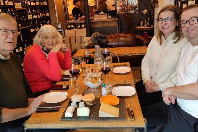 cheese-tasting-with-an-expert-in-paris