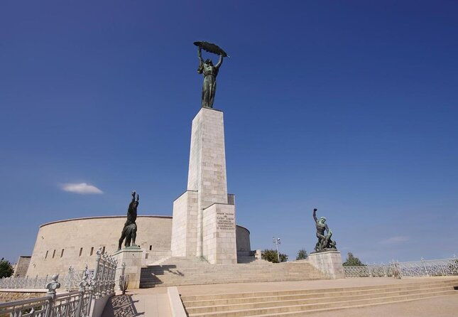 citadel-tour-on-e-scooter-incl-liberty-statue-and-panoramic-view