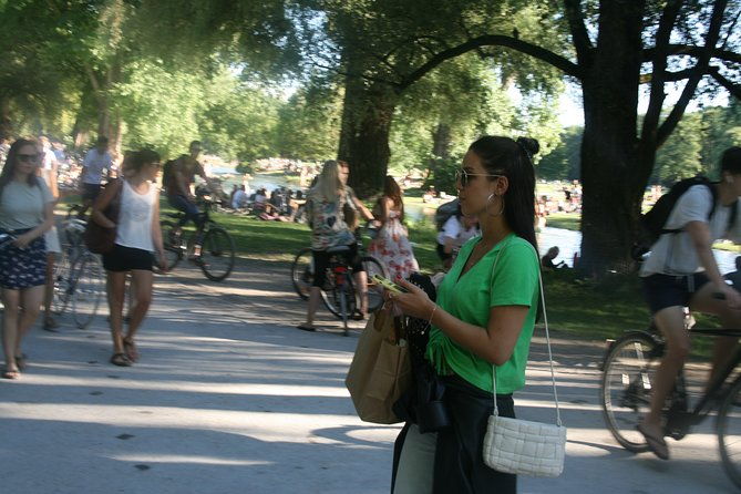 city-bike-and-english-garden-tour-2