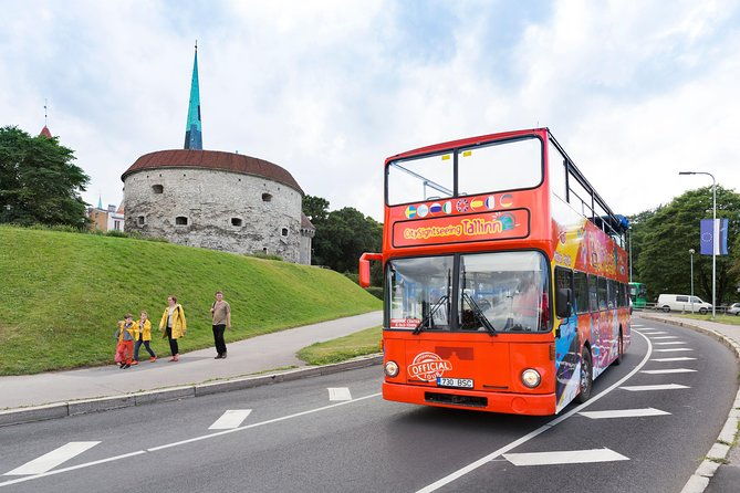 city-sightseeing-tallinn-hop-on-hop-off-bus-tour-2