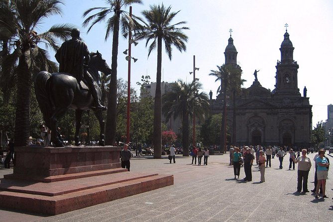 city-tour-santiago-walking-typical-tastings-cable-car-and-funicular