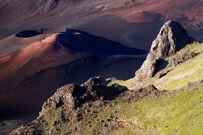 classic-haleakala-sunrise-tour-2