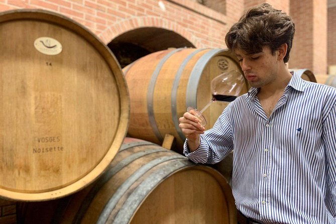 classic-private-wine-tasting-in-castagnole-delle-lanze