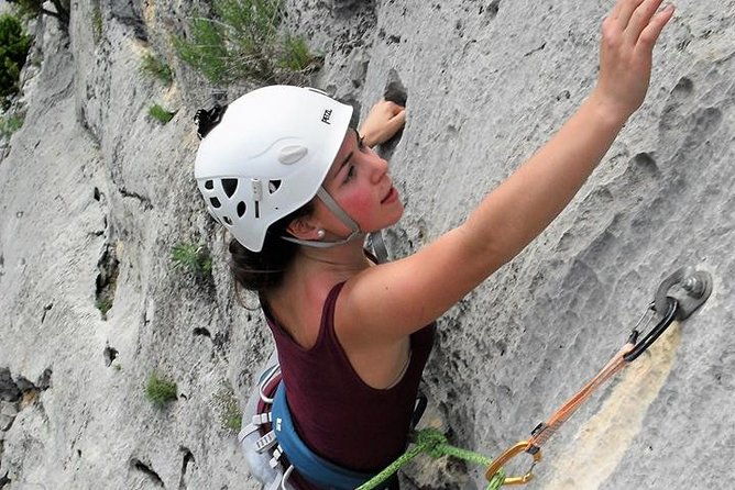 climbing-and-yoga-course-in-rodellar-huesca