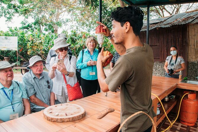 cocoa-and-gastronomy-tour-at-hacienda-cacaoymango