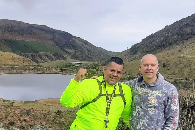 colombia-custom-motorcycle-trip-with-bilingual-guide