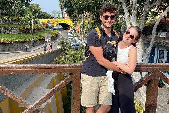 colorful-barranco-tour-and-street-art-all-included
