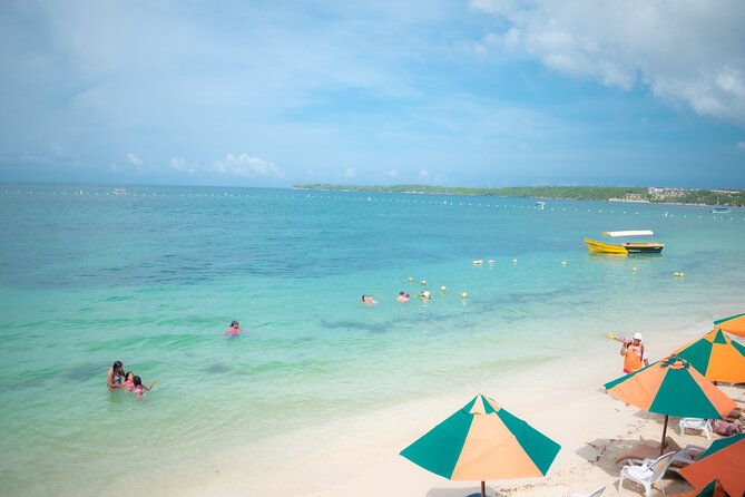 come-and-enjoy-an-unforgettable-day-on-the-island-of-baru