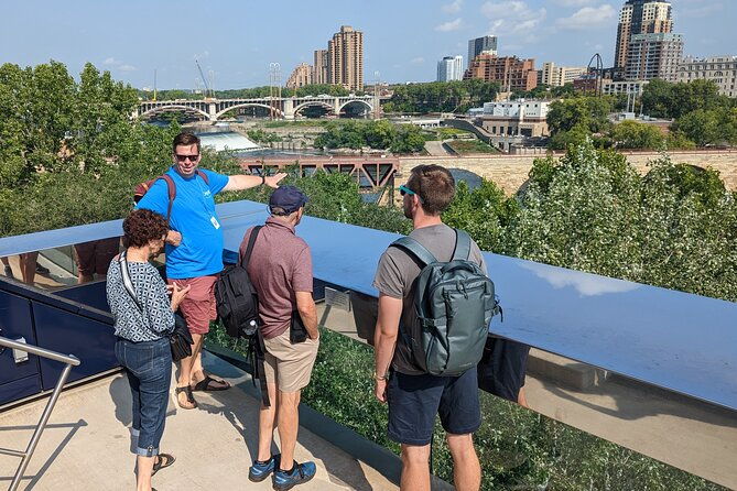 complete-minneapolis-walking-tour