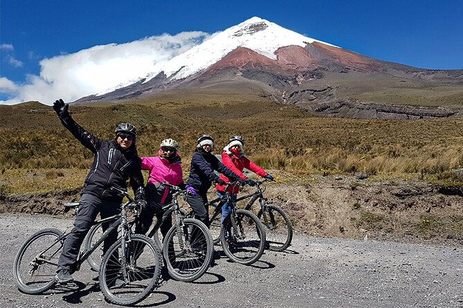 cotopaxi-bike-tour-from-quito