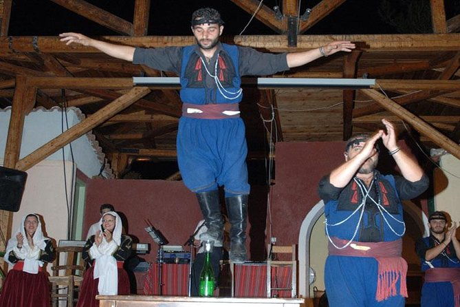 cretan-folklore-night-with-live-music-dance-and-greek-dinner