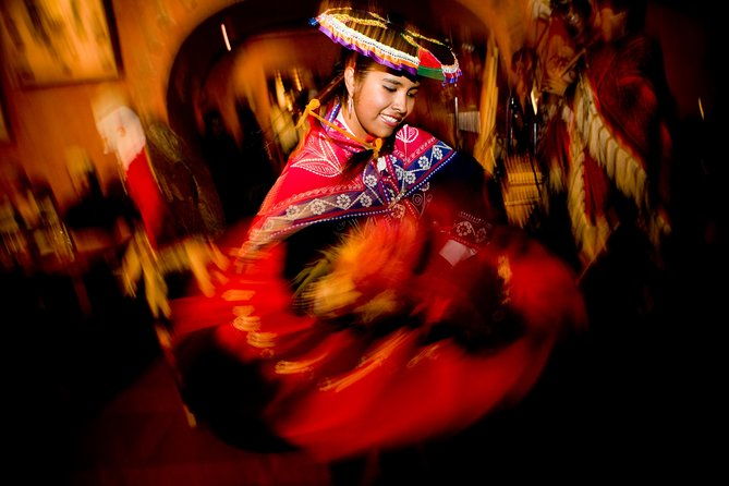 cusco-tunupa-restaurant-folk-show-with-dinner