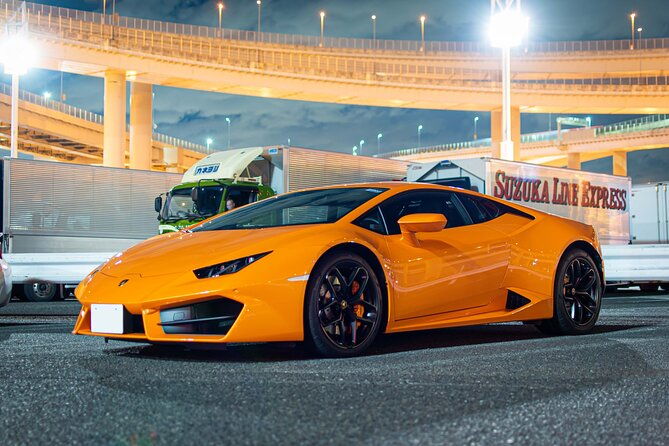 daikoku-pa-jdm-car-scene-private-tour-in-a-lamborghini