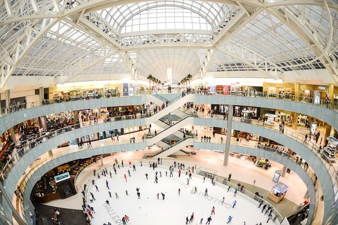dallas-best-of-shopping-malls-in-the-luxury-private-limousine