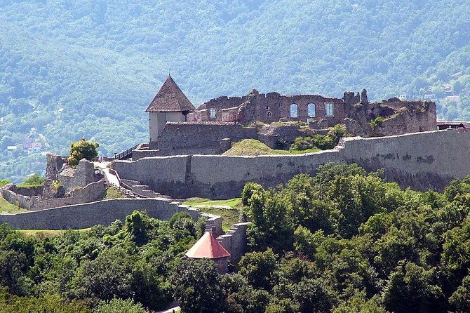 danube-bend-private-all-day-tour-with-lunch-with-entrance-fees-and-cruise