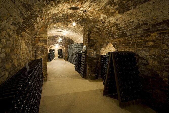 day-tour-tasting-at-moet-chandon-and-2-big-houses-in-epernay-3