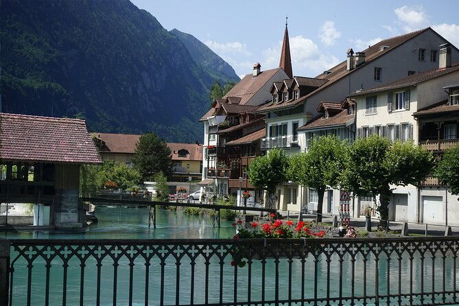 day-trip-to-swiss-villages-interlaken-grindelwald-2